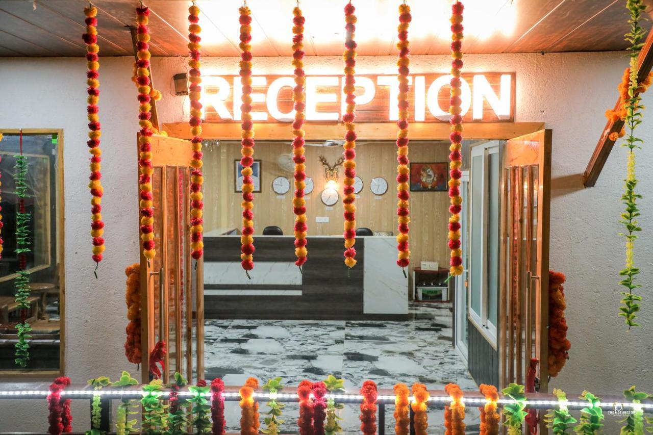 Suryoday Resort ランズドーン エクステリア 写真